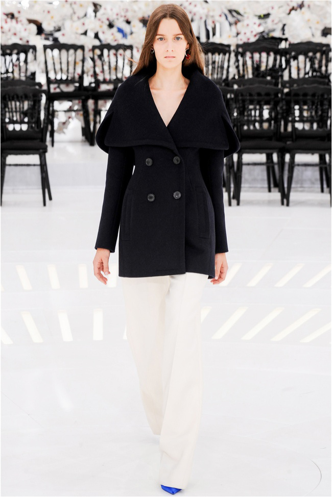 dior-2014-fall-haute-couture-show-photos51.jpg