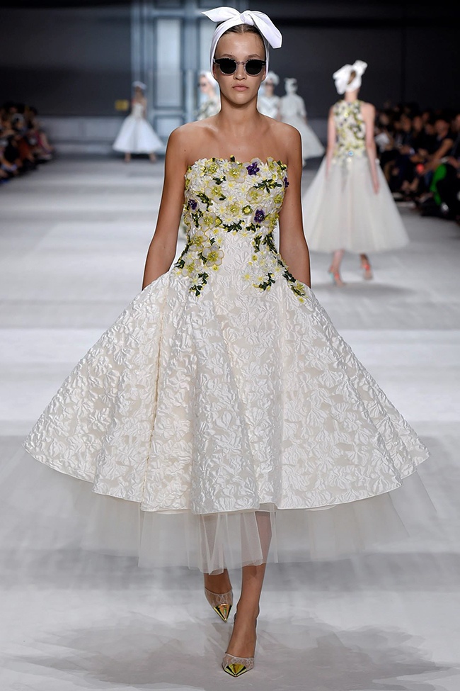 giambattista-valli-fall-2014-haute-couture-show16.jpg