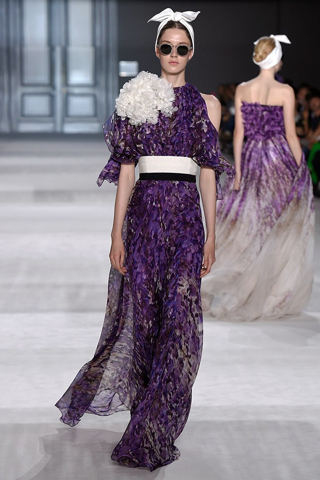 giambattista-valli-fall-2014-haute-couture-show28.jpg