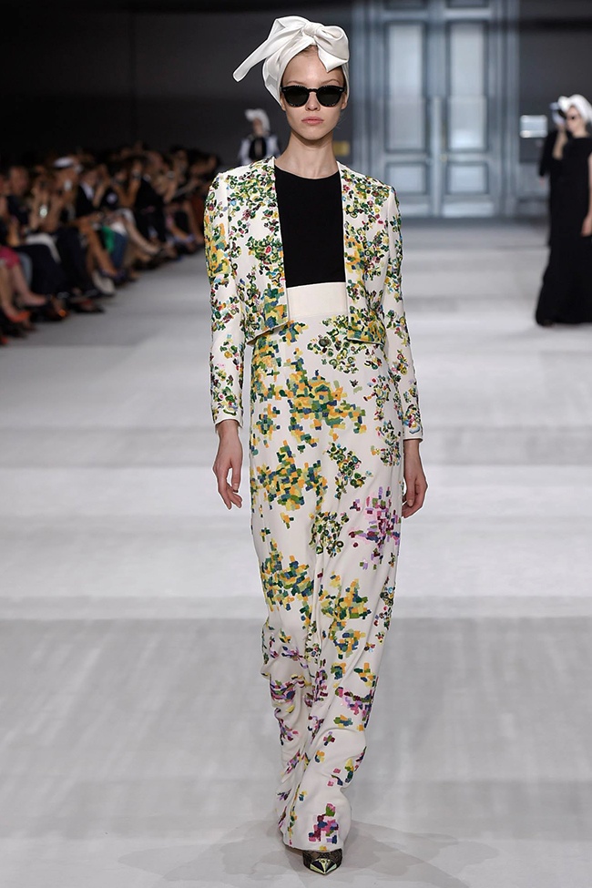 giambattista-valli-fall-2014-haute-couture-show33.jpg