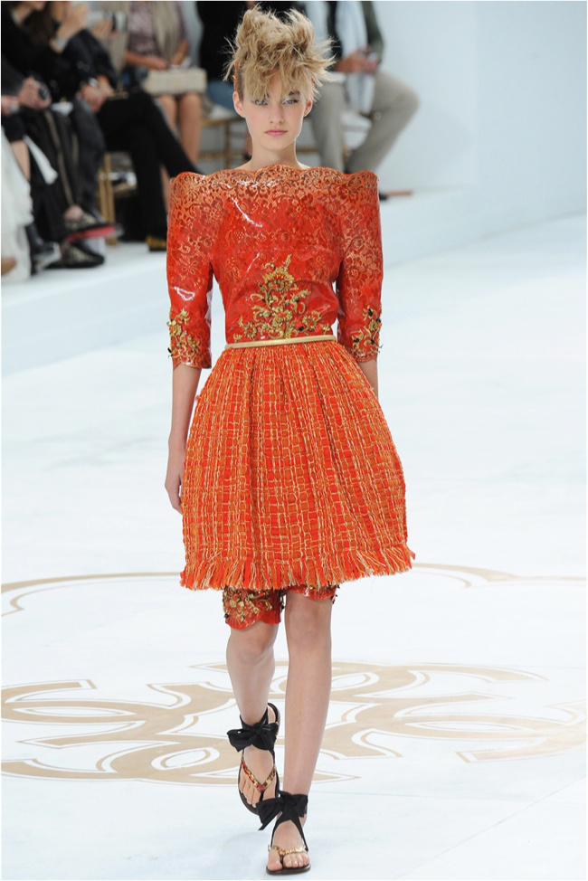 chanel-haute-couture-2014-fall-show24.jpg