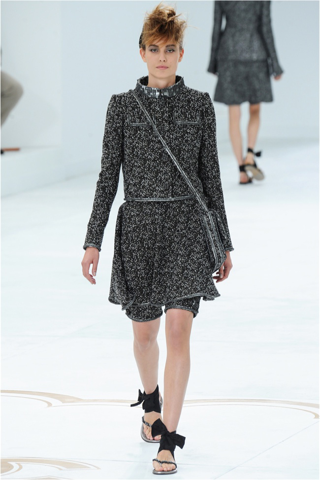 chanel-haute-couture-2014-fall-show6.jpg