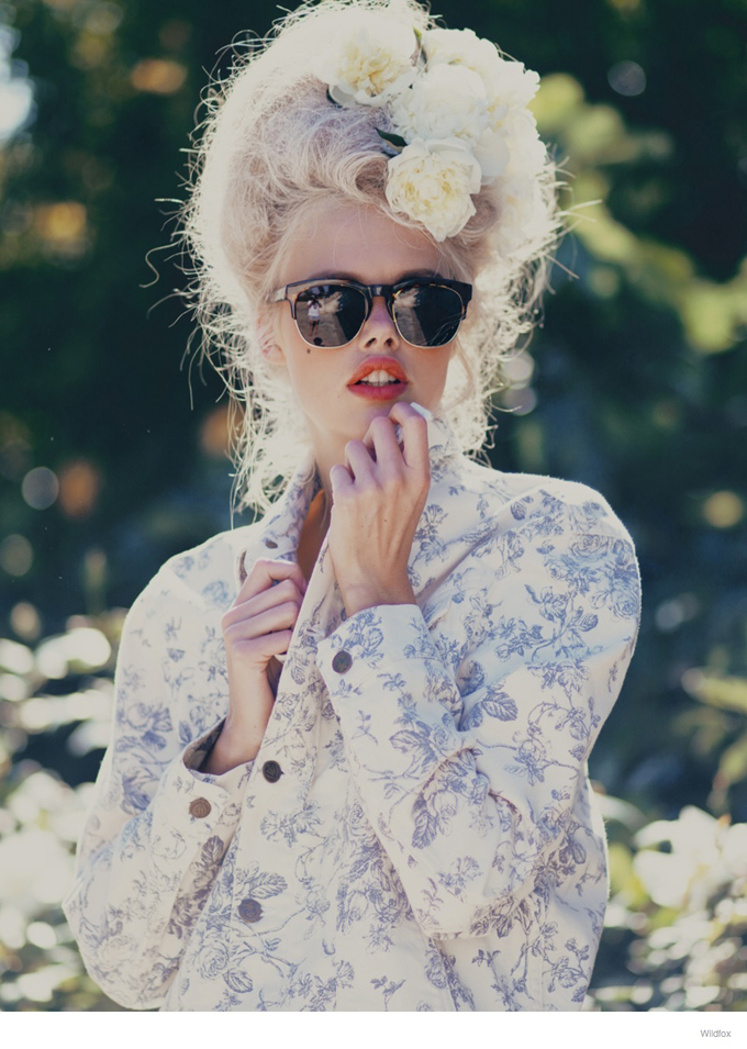 wildfox-marie-antoinette-glasses-fashion-19.jpg