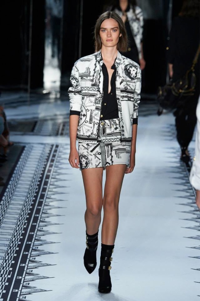 versus-versace-2015-spring-summer-runway-show22.jpg