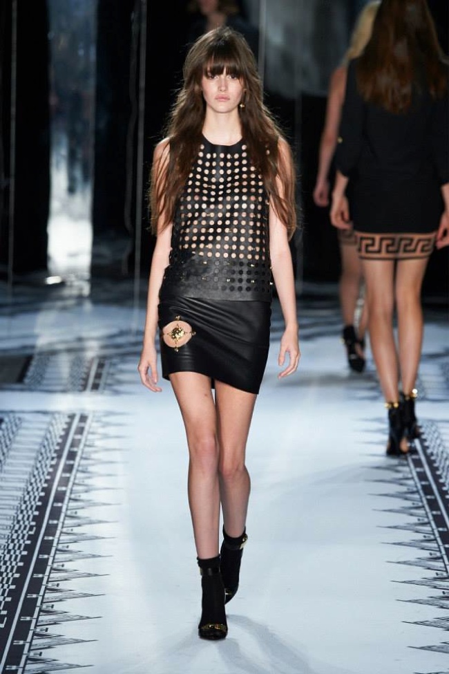 versus-versace-2015-spring-summer-runway-show39.jpg