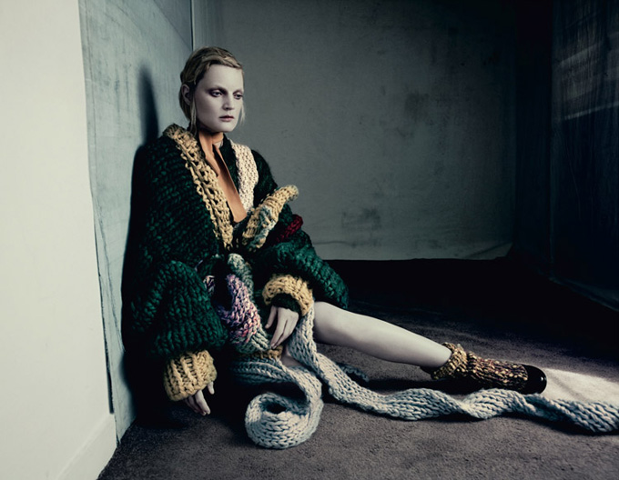 Guinevere-Van-Seenus-Dazed-Paolo-Roversi-04.jpg