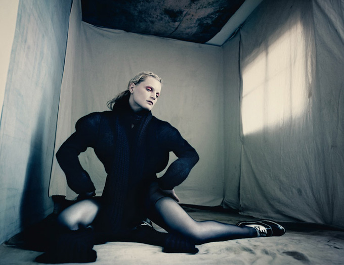 Guinevere-Van-Seenus-Dazed-Paolo-Roversi-07.jpg