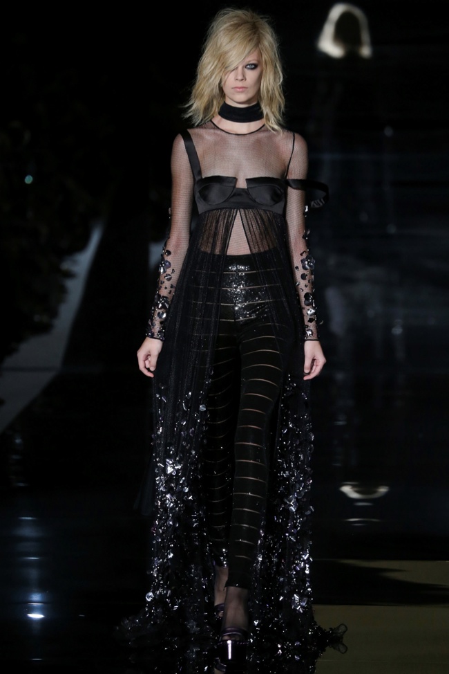 tom-ford-2015-spring-summer-runway-show032.jpg