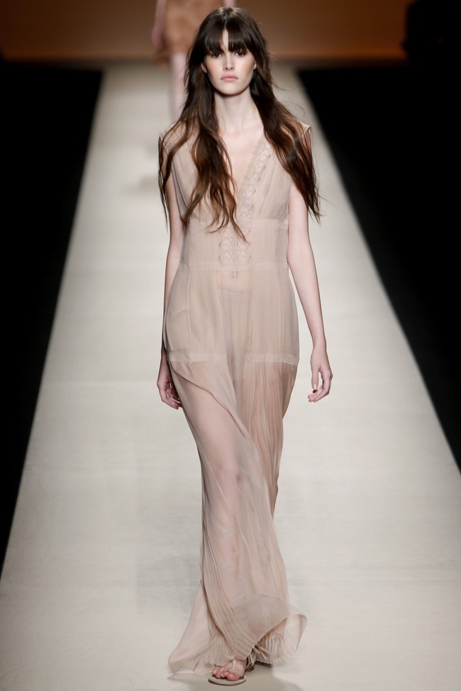 alberta-ferretti-2015-spring-summer-runway-show03.jpg