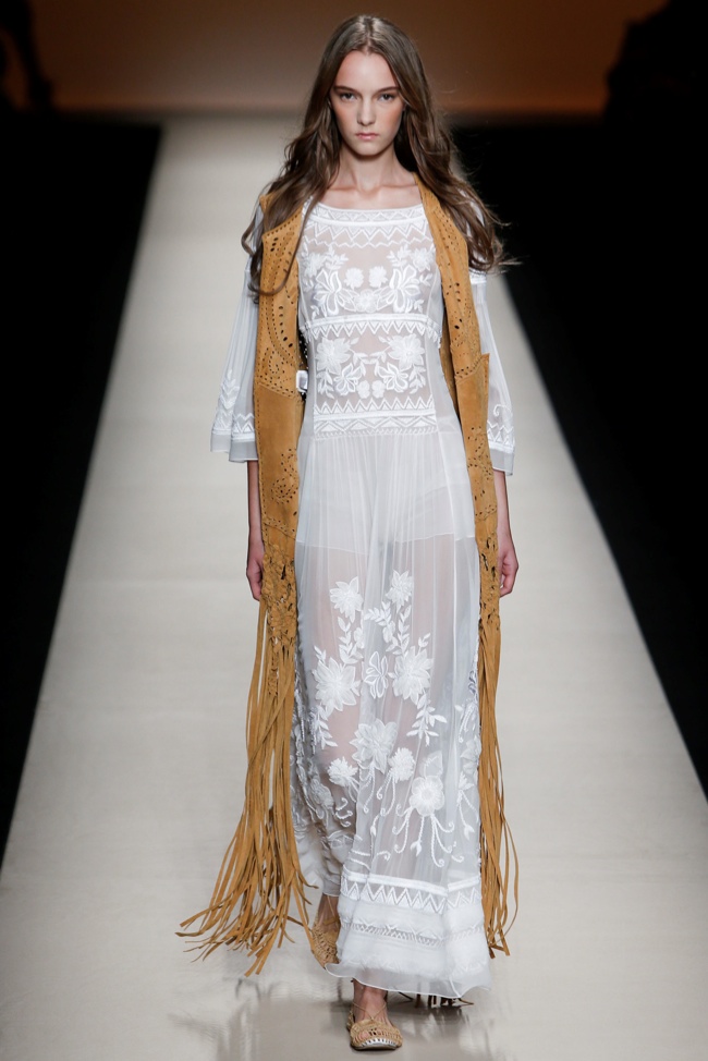 alberta-ferretti-2015-spring-summer-runway-show47.jpg