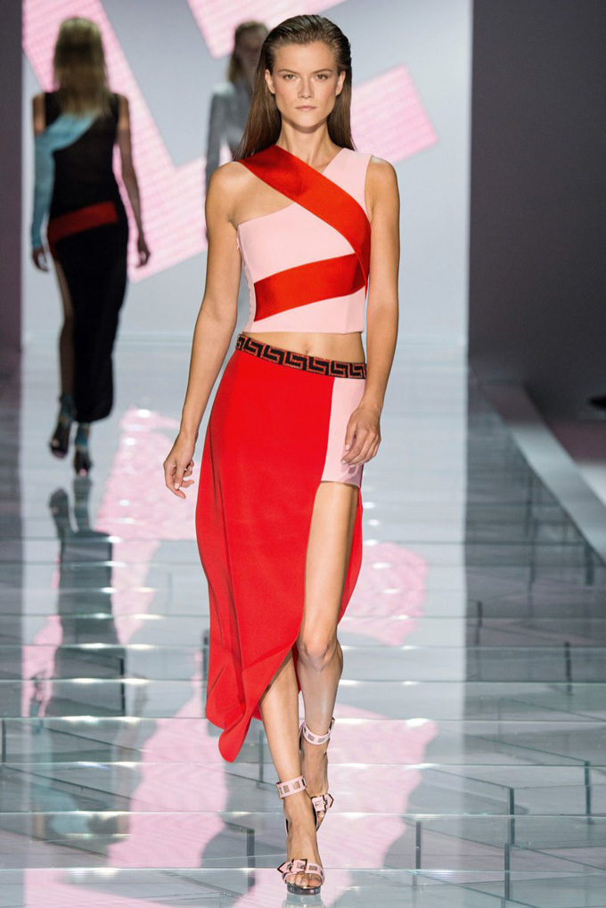 versace-2015-spring-summer-runway35.jpg