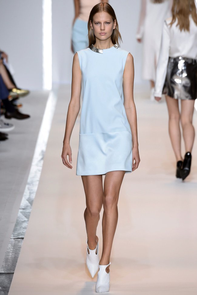 mugler-2015-spring-summer-runway17.jpg