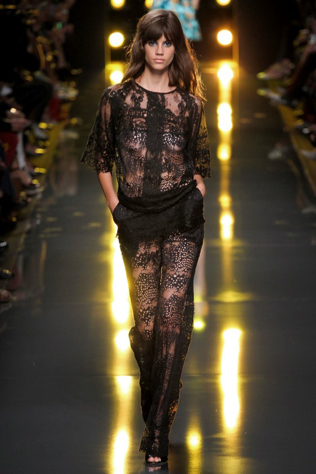 elie-saab-2015-spring-summer-runway05.jpg