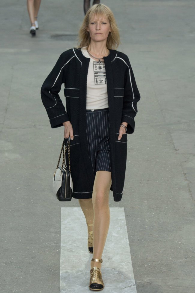 chanel-2015-spring-summer-runway36.jpg