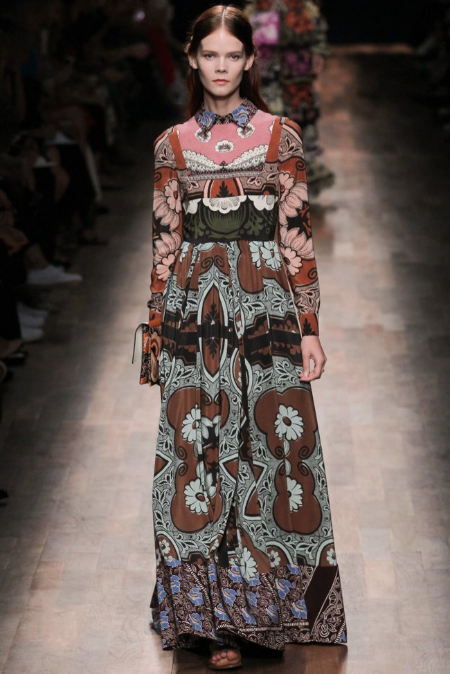 valentino-2015-spring-summer-runway20.jpg