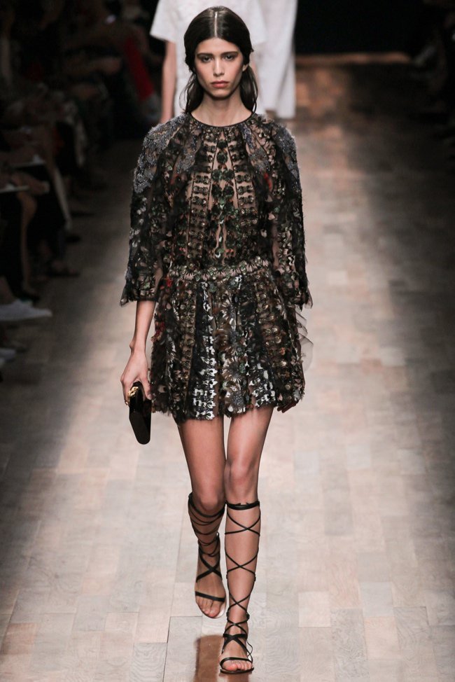 valentino-2015-spring-summer-runway27.jpg