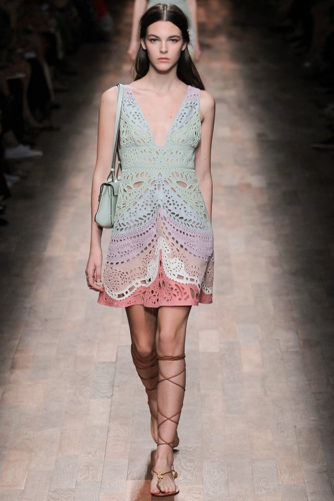 valentino-2015-spring-summer-runway33.jpg