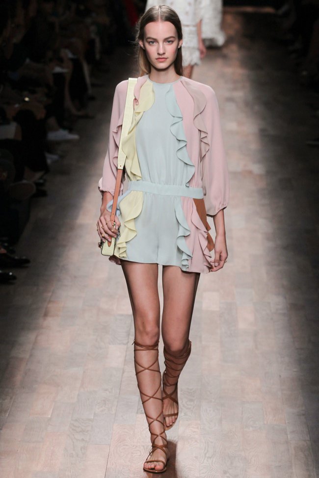 valentino-2015-spring-summer-runway38.jpg