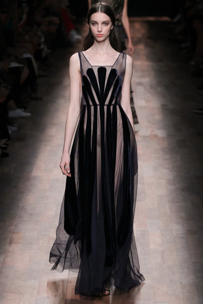 valentino-2015-spring-summer-runway59.jpg