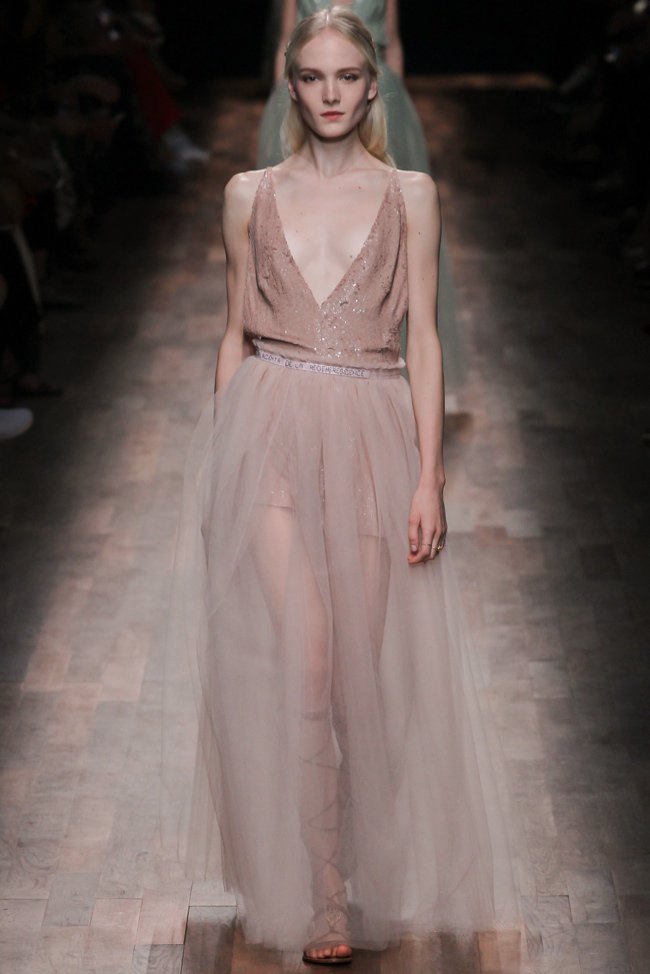 valentino-2015-spring-summer-runway76.jpg