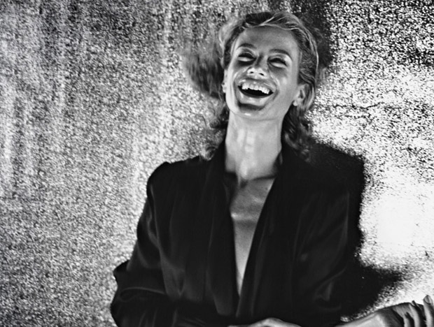 Carolyn-Murphy-Steven-Meisel-Vogue-Italia-14.jpg