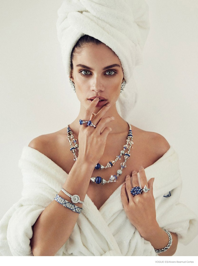 sara-sampaio-jewelry-beauty6.jpg