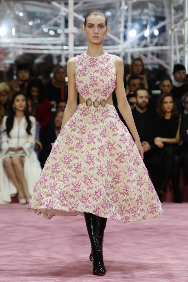 dior-haute-couture-spring-2015-runway-photos03.jpg