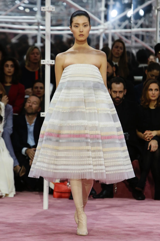 dior-haute-couture-spring-2015-runway-photos15.jpg