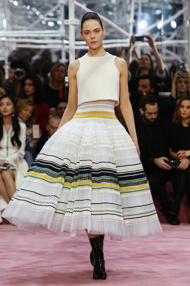 dior-haute-couture-spring-2015-runway-photos16.jpg