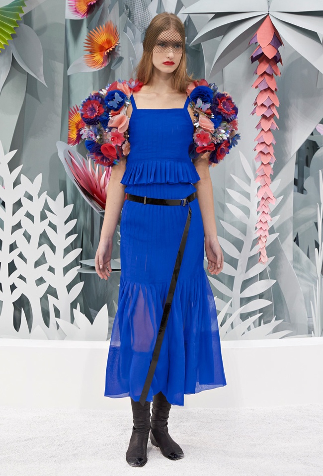 chanel-haute-couture-spring-2015-runway-show08.jpg