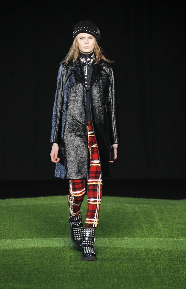 marc-by-marc-jacobs-2015-fall-winter-runway-show16.jpg