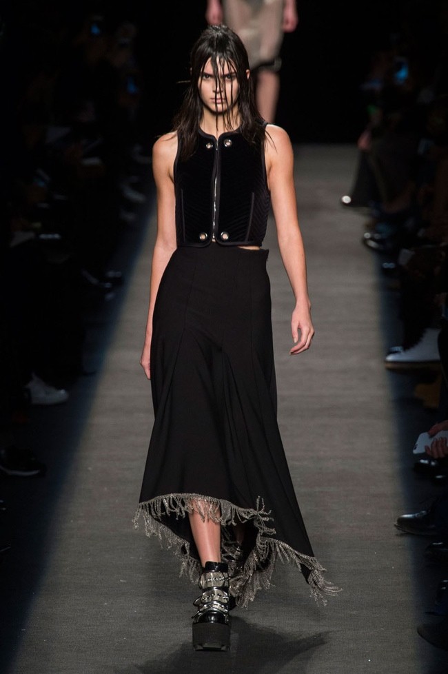 alexander-wang-fall-2015-runway-show38.jpg