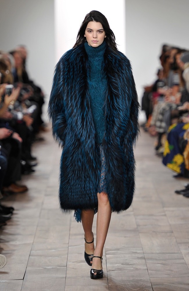 michel-kors-2015-fall-winter-runway-show26.jpg