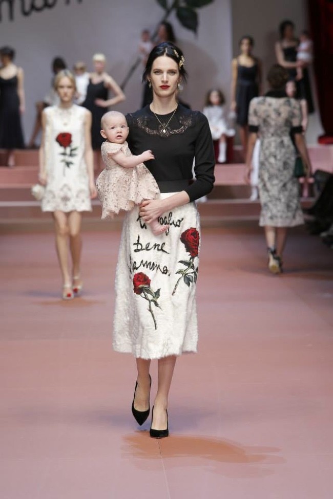 dolce-gabbana-fall-winter-2015-runway16.jpg