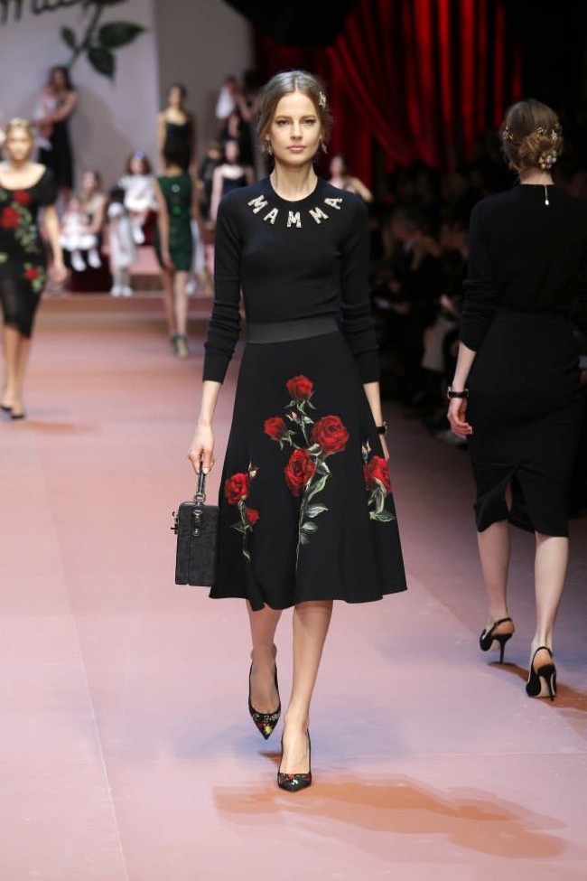 dolce-gabbana-fall-winter-2015-runway70.jpg