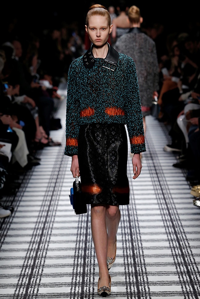 balenciaga-fall-winter-2015-runway16.jpg