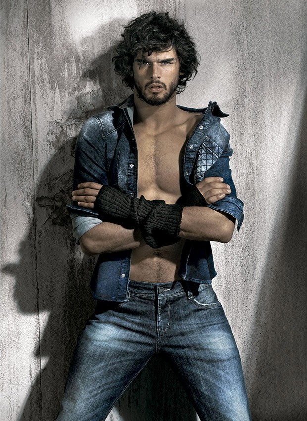 Marlon-Teixeira-Osmoze-Winter-2015-15-620x848.jpg