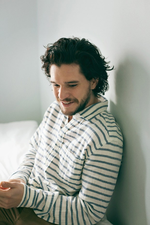 Kit-Harington-Mr-Porter-Jo-Metson-Scott-04-620x931.jpg