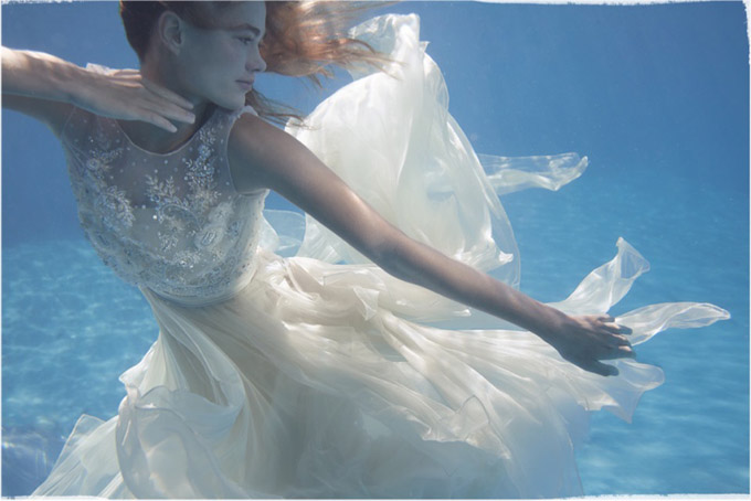 bhldn-underwater-wedding-dresses-shoot11.jpg