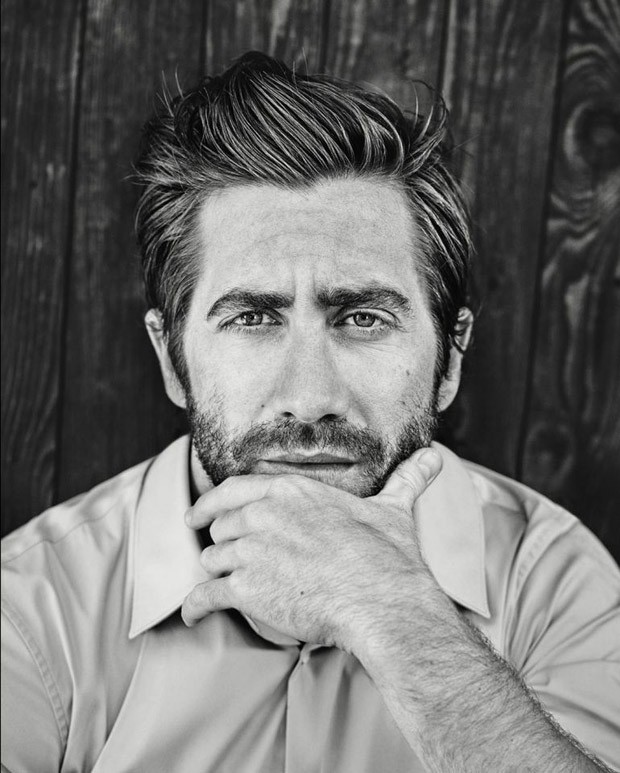 Jake-Gyllenhaal-Esquire-UK-Simon-Robins-05-620x773.jpg