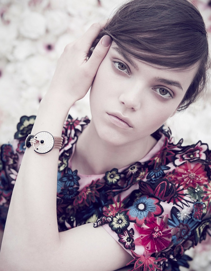 Jenna-Earle-Floral-Fashion05-800x1444.jpg