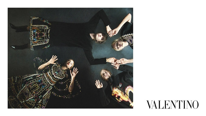 Valentino-Fall-2015-Ad-Campaign08-800x1444.jpg