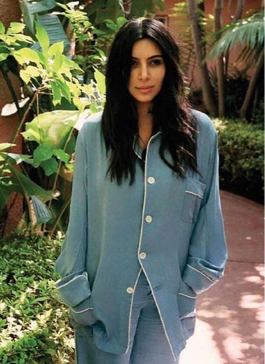 Kim-Kardashian-No-Makeup-Vogue-Spain-Photo-Shoot07-800x1444.jpg