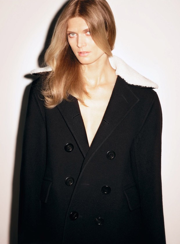 Malgosia-Bela-W-Korea-Ezra-Petronio-02-620x841.jpg