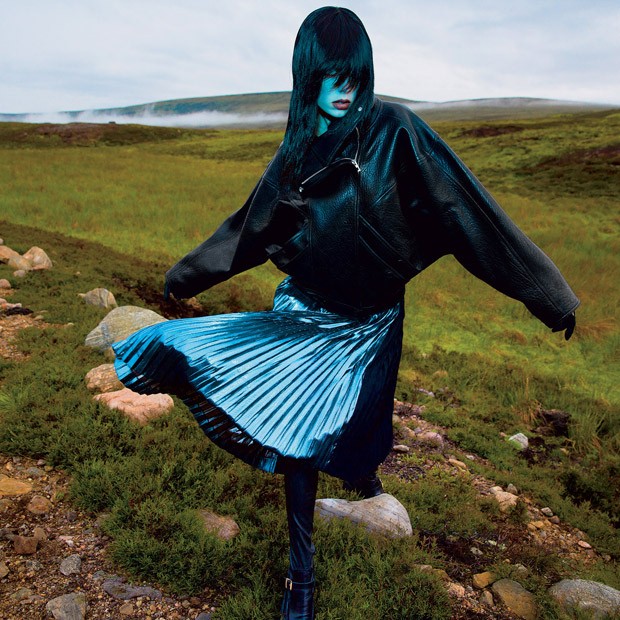 Edie-Campbell-T-Magazine-Inez-Vinoodh-03-620x620.jpg